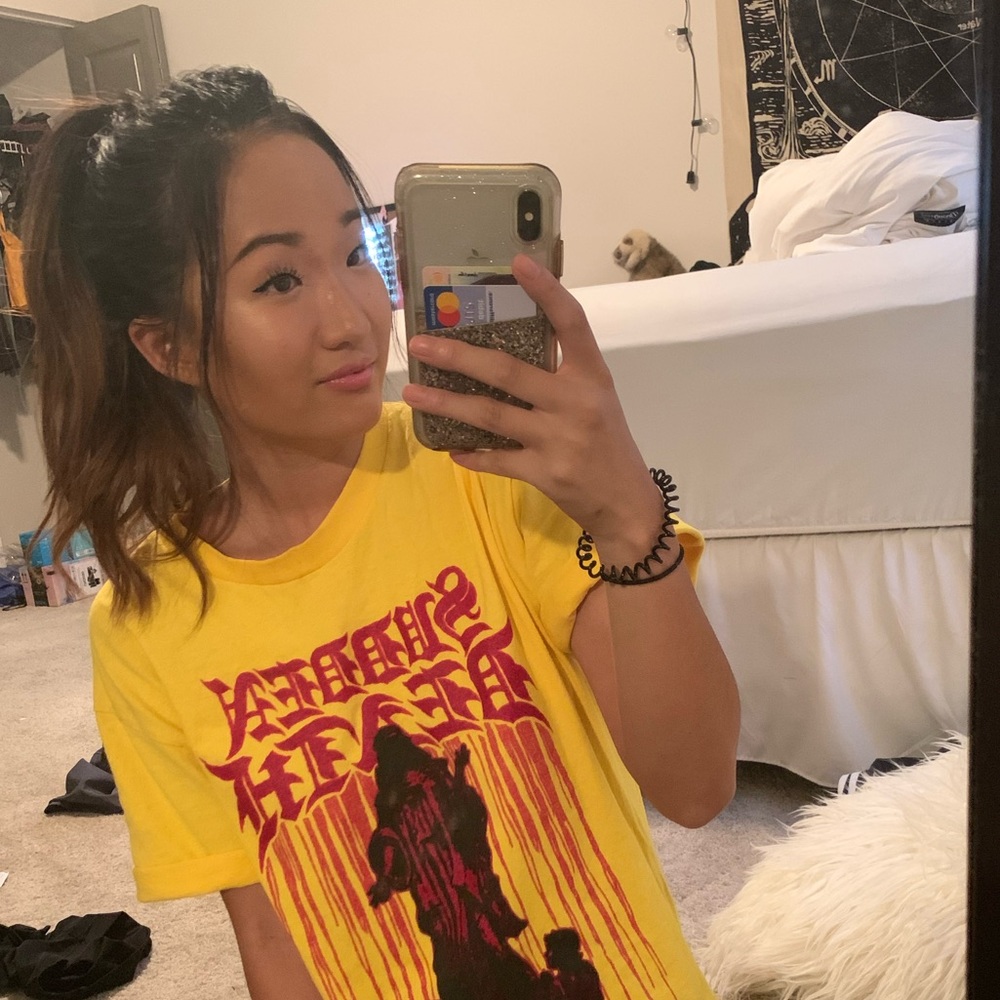 Meet your Posher, Nicole